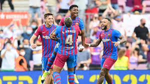 中扮演了 中扮演了